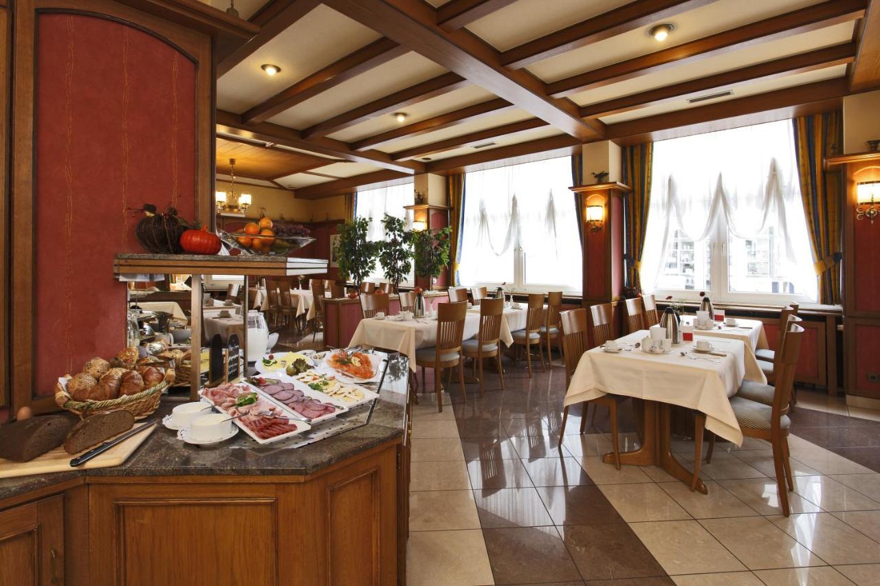 Concorde Hotel Siegen Esterno foto