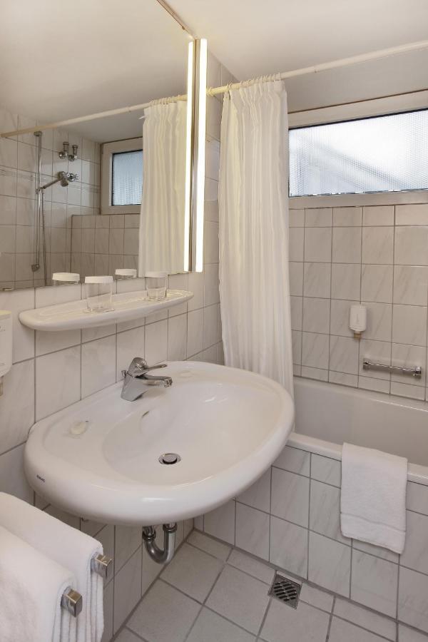 Concorde Hotel Siegen Esterno foto